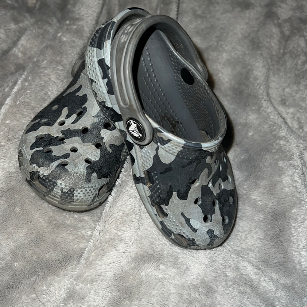 Kids crocs